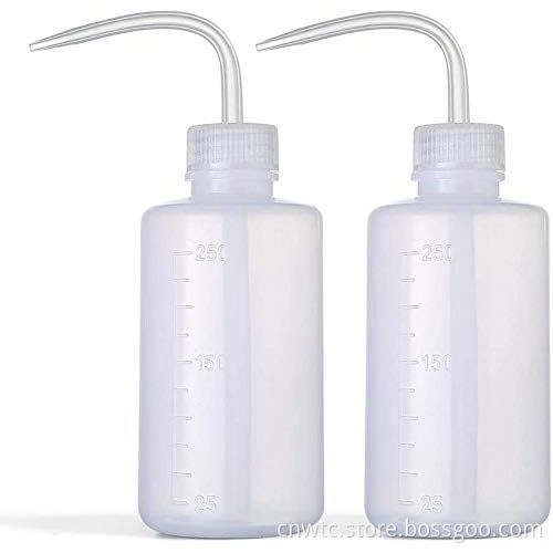 Lab Plasticware: Squeeze Type Plastic Wash Bottles in 250ml, 500ml, and 1000ml Sizes - Multipurpose Laboratory Bottles